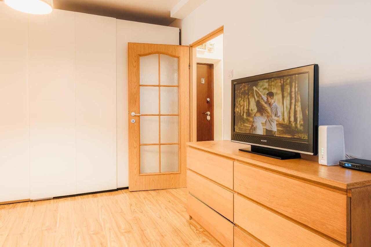 City Center Downtown Apartment Bucharest Exterior photo