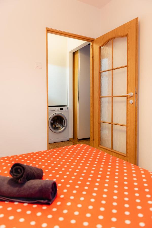 City Center Downtown Apartment Bucharest Exterior photo