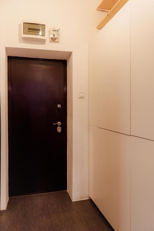 City Center Downtown Apartment Bucharest Exterior photo