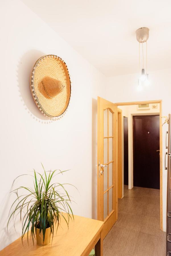 City Center Downtown Apartment Bucharest Exterior photo