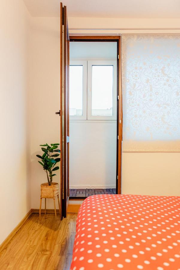 City Center Downtown Apartment Bucharest Exterior photo